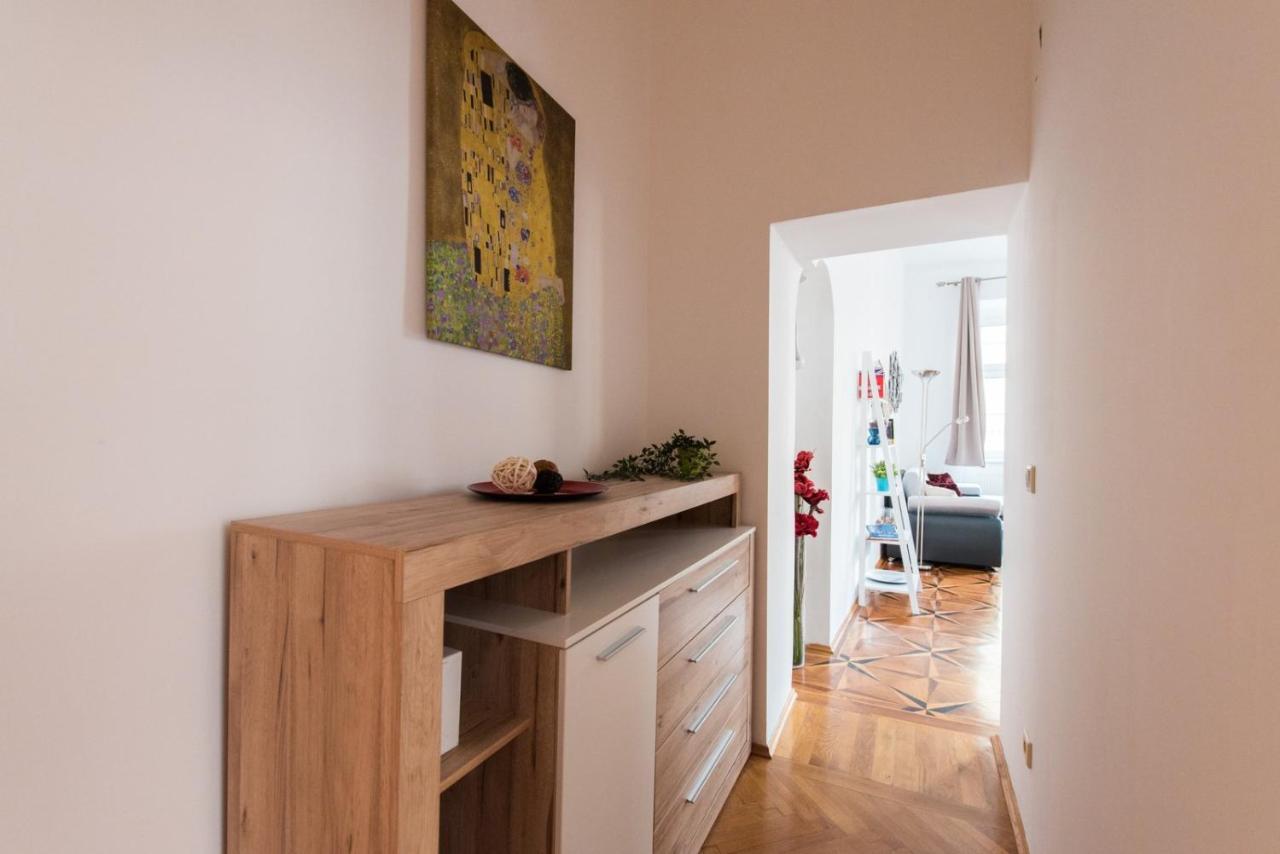 Belvedere Central Apartment Vienne Extérieur photo